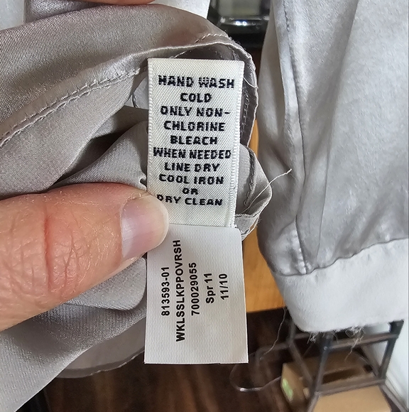 Banana Republic Band Collar Silk Blouse - Picture 6 of 7